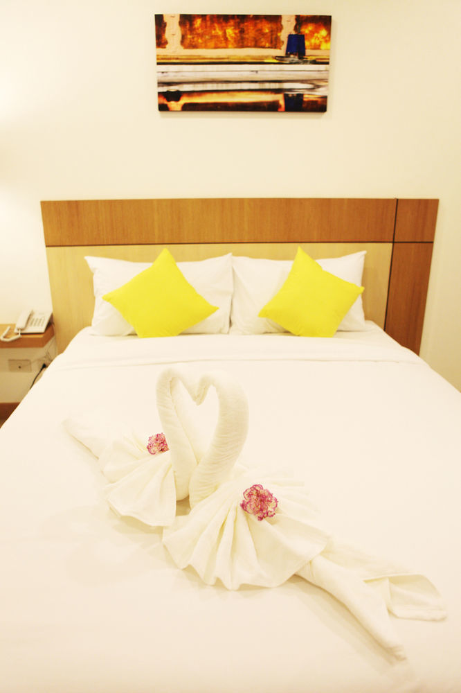 Hotel La Belle à Chiang Rai Extérieur photo