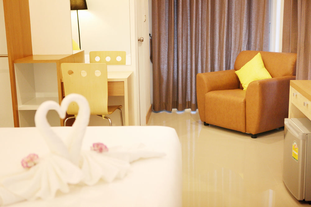 Hotel La Belle à Chiang Rai Extérieur photo