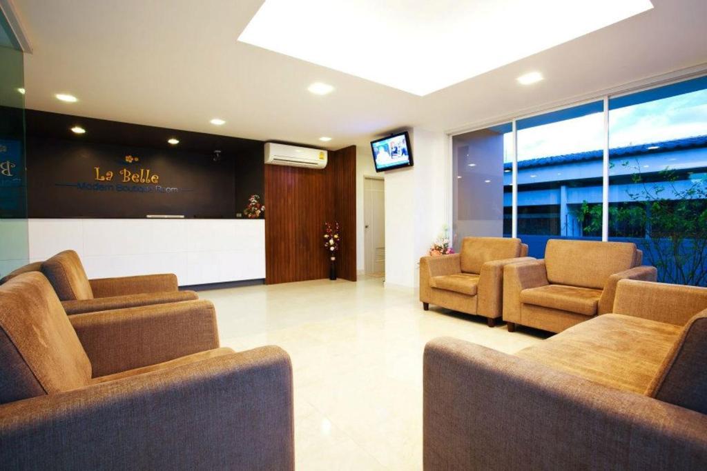 Hotel La Belle à Chiang Rai Extérieur photo